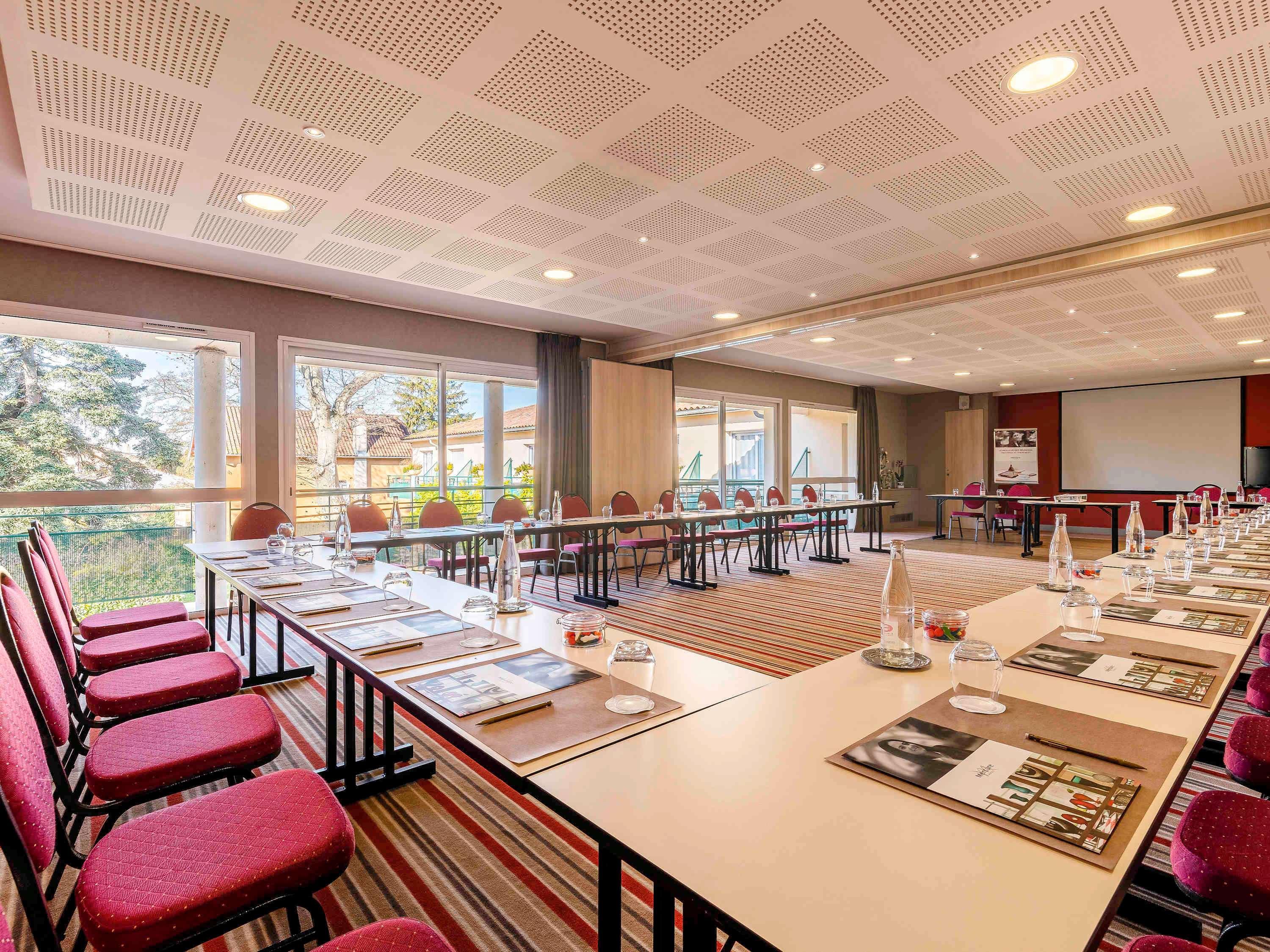 Mercure Castres L'Occitan Exterior foto