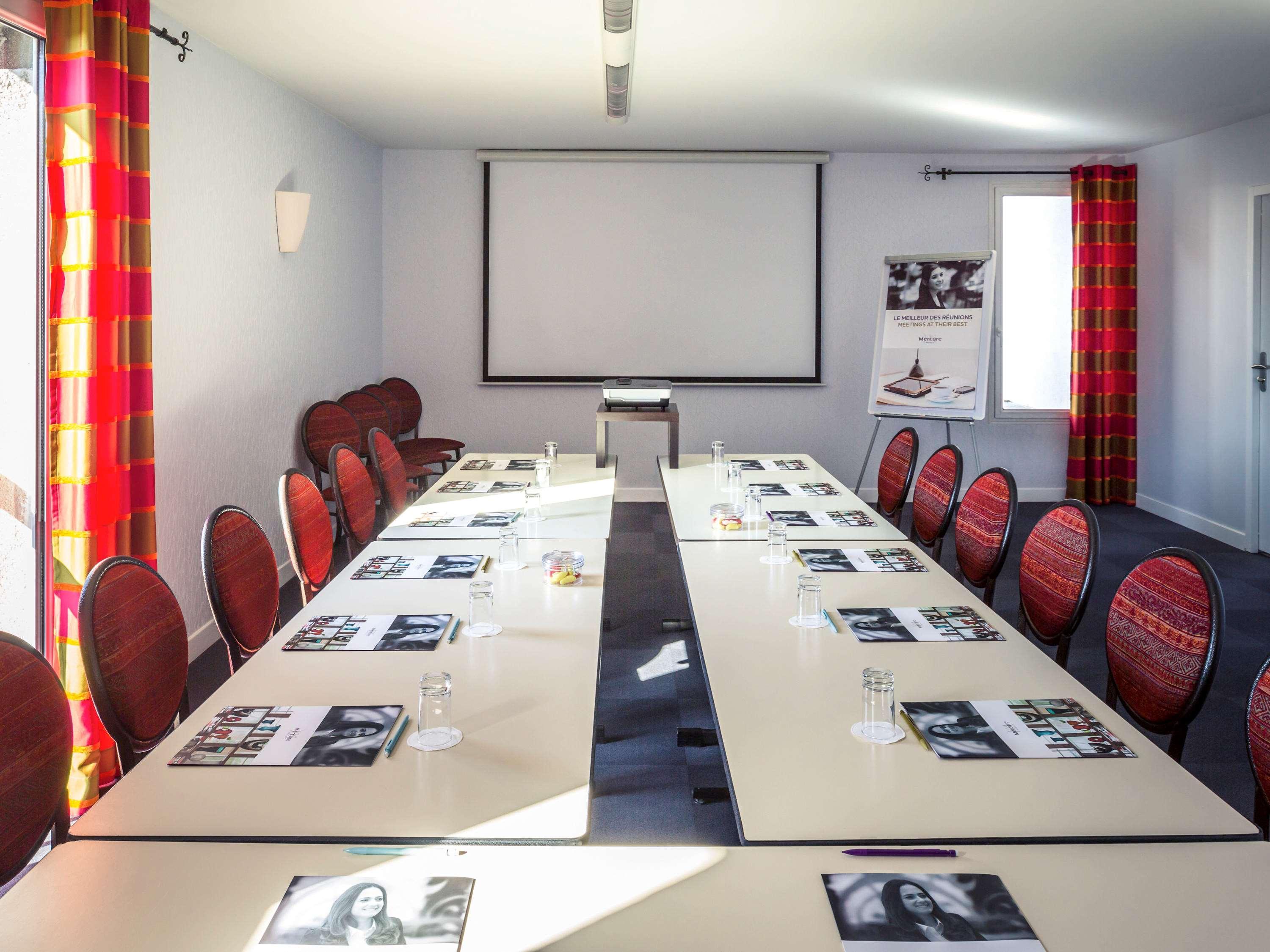 Mercure Castres L'Occitan Exterior foto